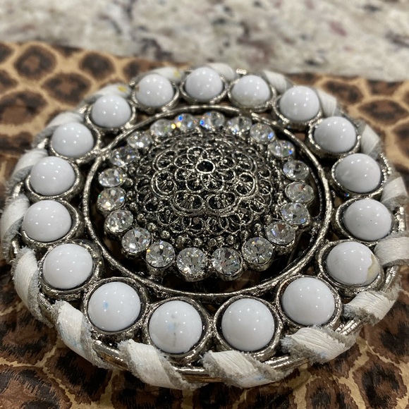 Handcrafted Rhinestone Belt Buckle - Picture 4 of 4